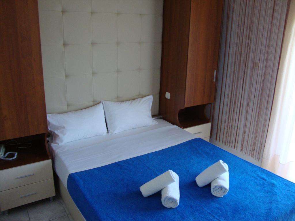 Kopsis Beach Hotel Pefkochori Room photo