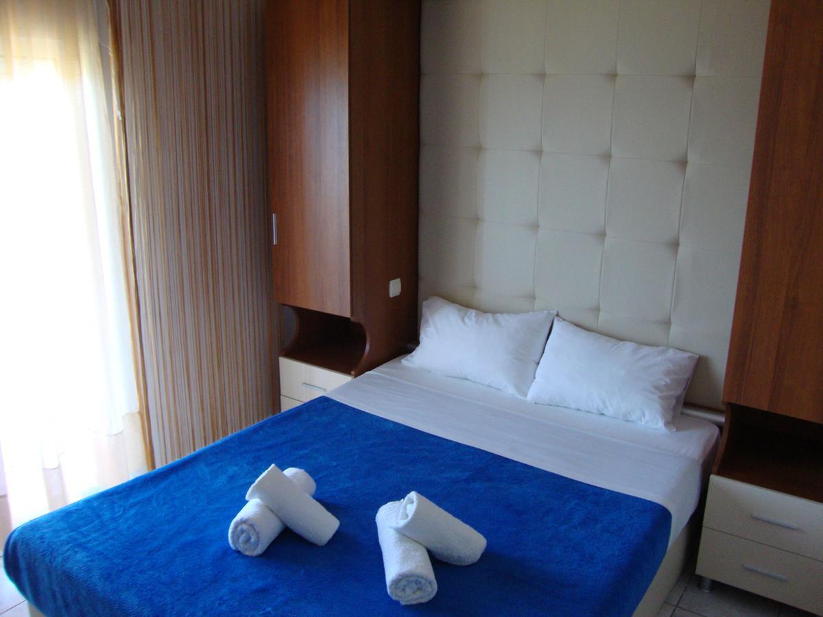 Kopsis Beach Hotel Pefkochori Exterior photo