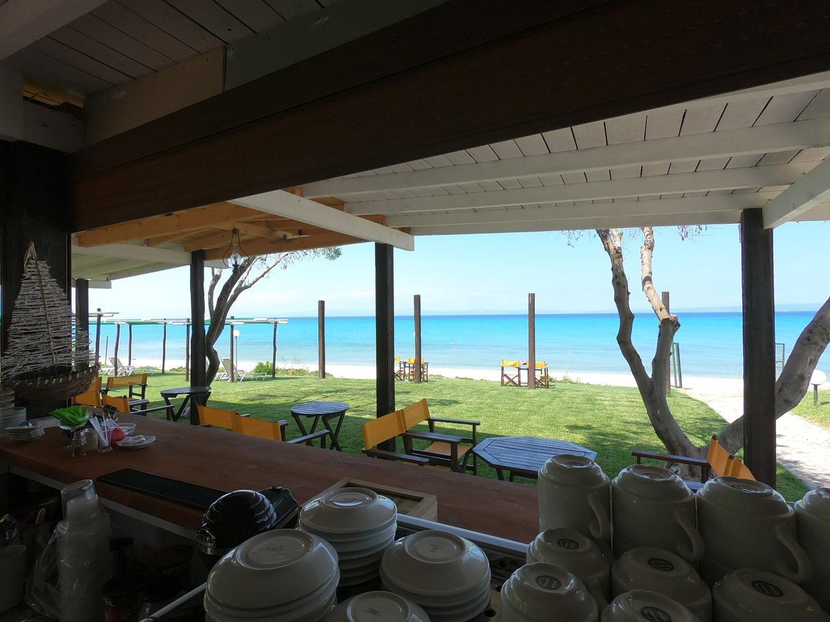 Kopsis Beach Hotel Pefkochori Exterior photo